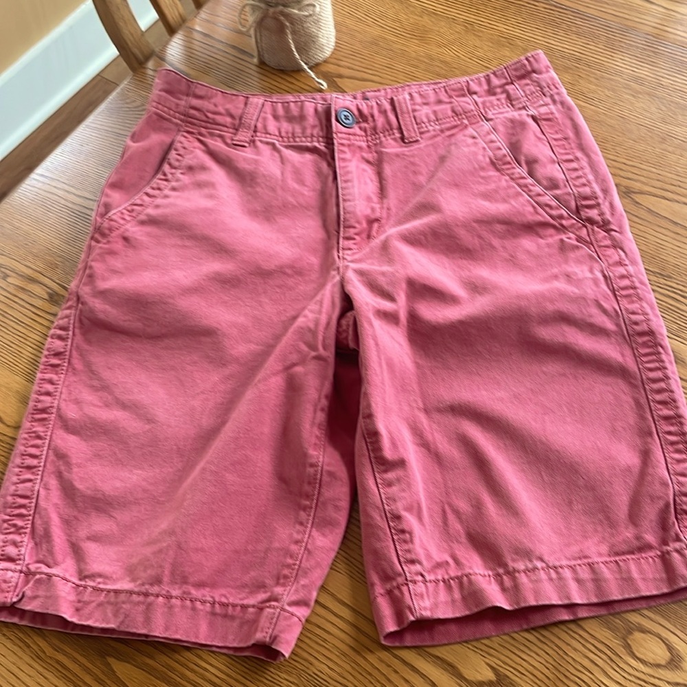 Men’s Shorts Urban Pipeline Sz 30 Red